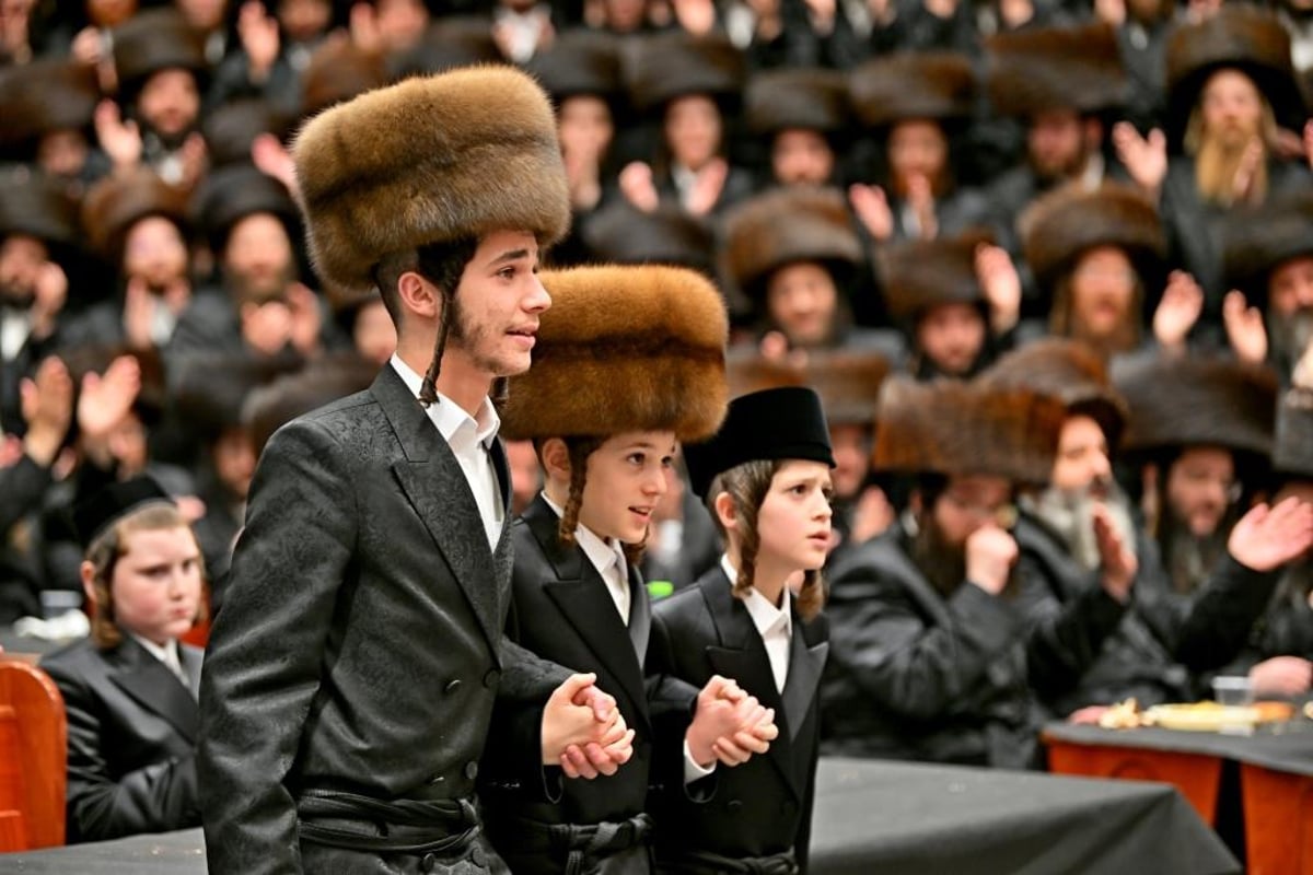 שמחת הבר מצווה לנכד האדמו"ר מויזניץ