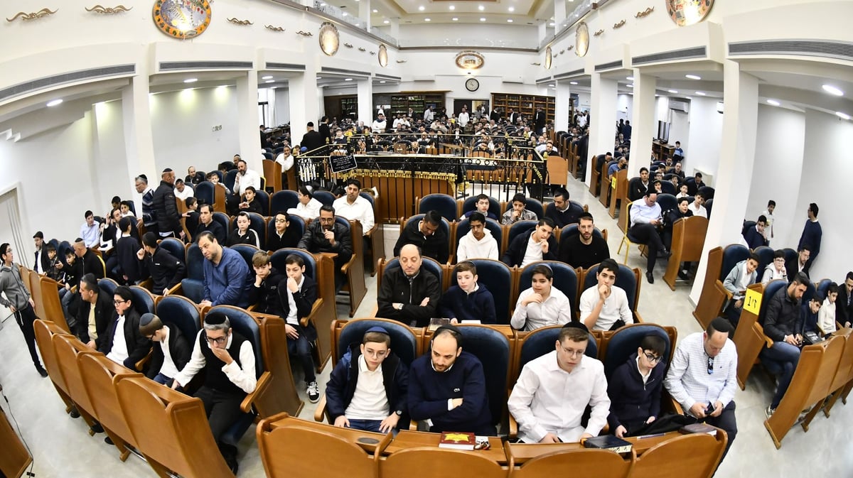 מסיבת חנוכה בביה"ס חורב ברמת גן