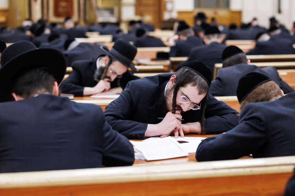 מבחן על מסכת בכורות בביהמ"ד סאטמר