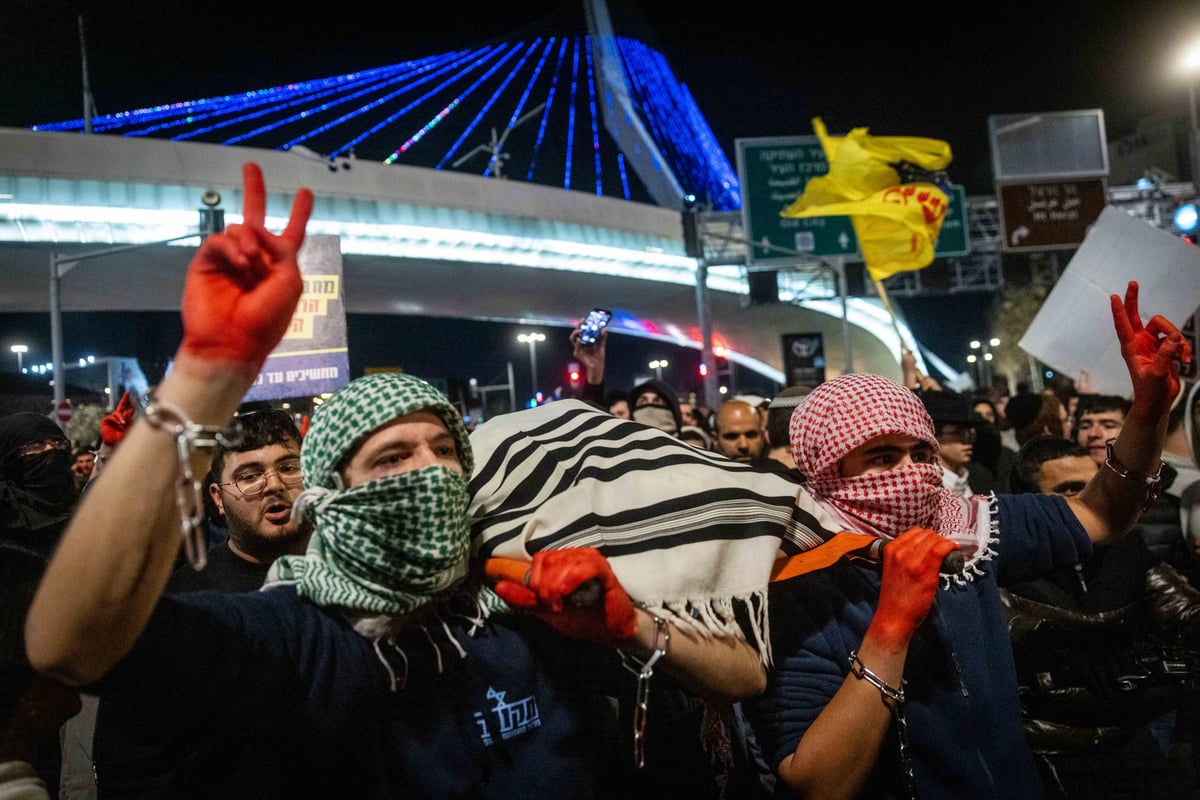 הפגנות נגד עסקת החטופים בירושלים, הלילה 