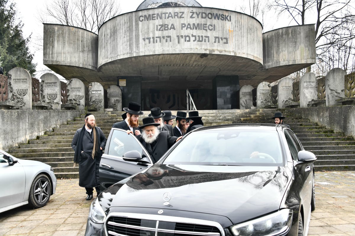 גאב"ד מאקאווא במסע הקודש לפולין