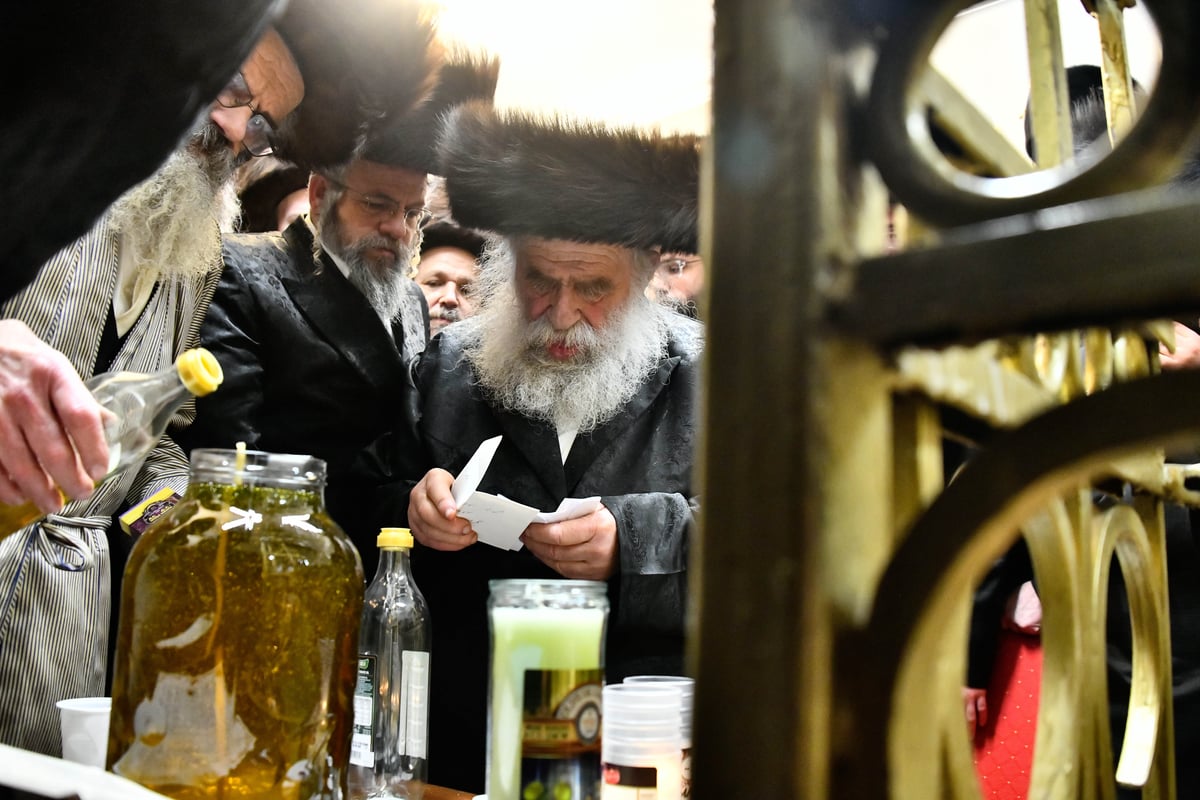 גאב"ד מאקאווא במסע הקודש לפולין