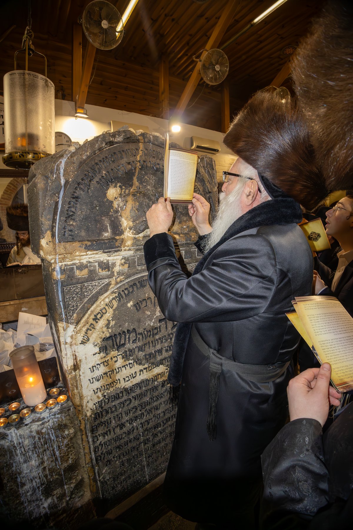 האדמו"ר מפינסק קרלין בקרעסטיר