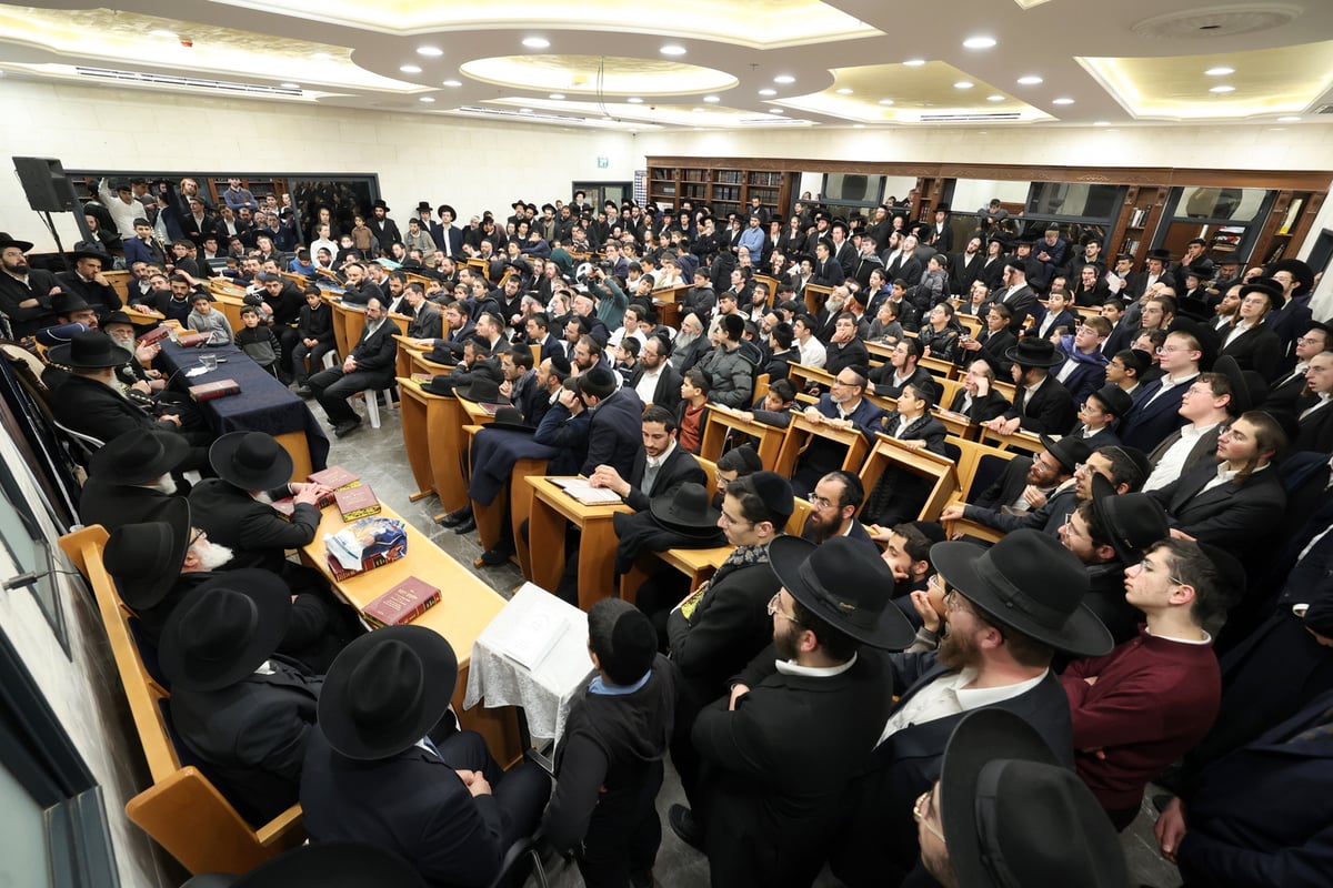 הראשל"צ הגאון רבי יצחק יוסף במודיעין עילית