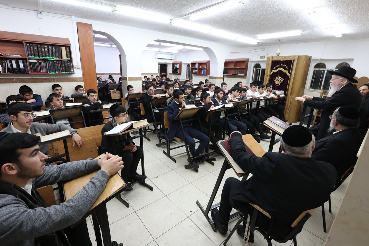 הגר"ש זעפרני בביקור בישיבת 'משכן חיים'