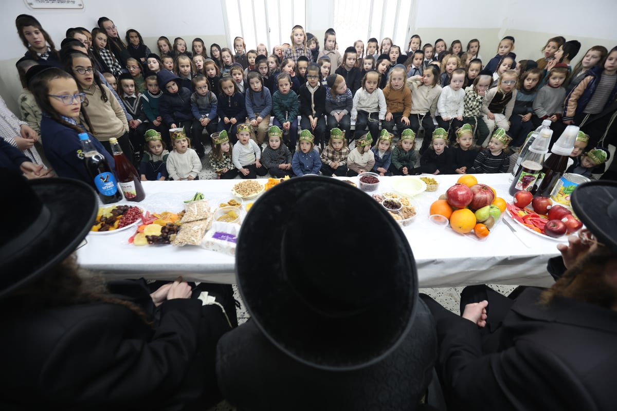 גאב"ד קארלסבורג בביקור בת''ת ריבניץ בצפת