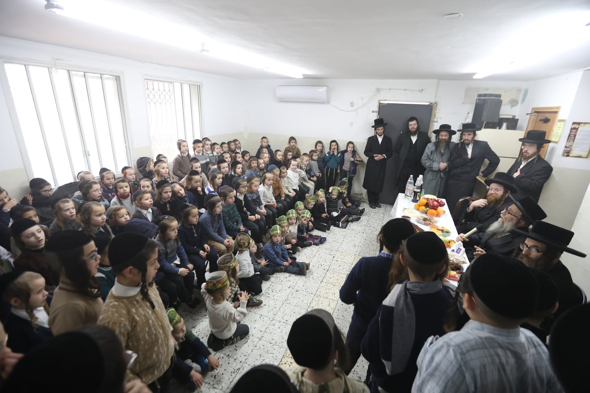 גאב"ד קארלסבורג בביקור בת''ת ריבניץ בצפת