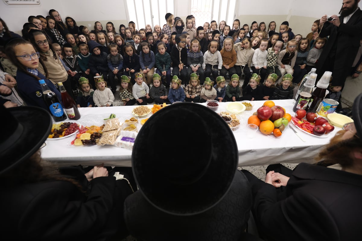 גאב"ד קארלסבורג בביקור בת''ת ריבניץ בצפת