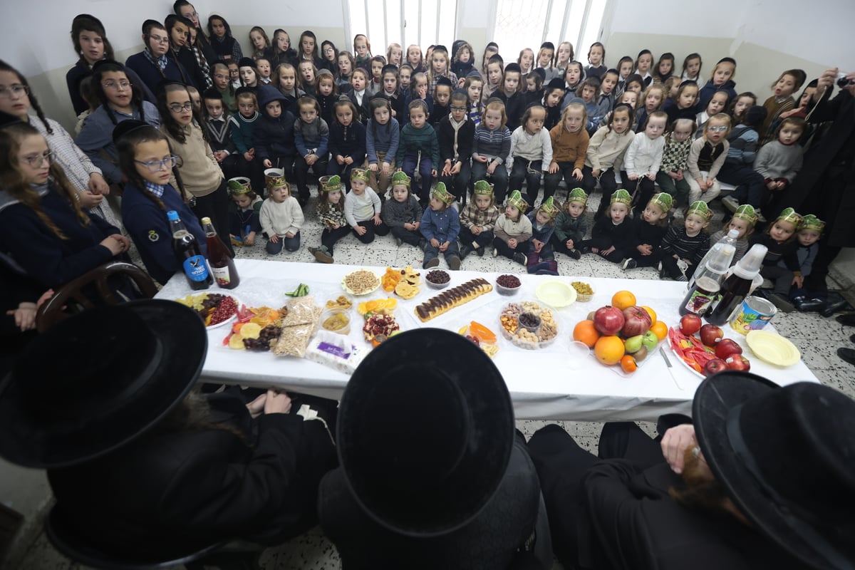 גאב"ד קארלסבורג בביקור בת''ת ריבניץ בצפת