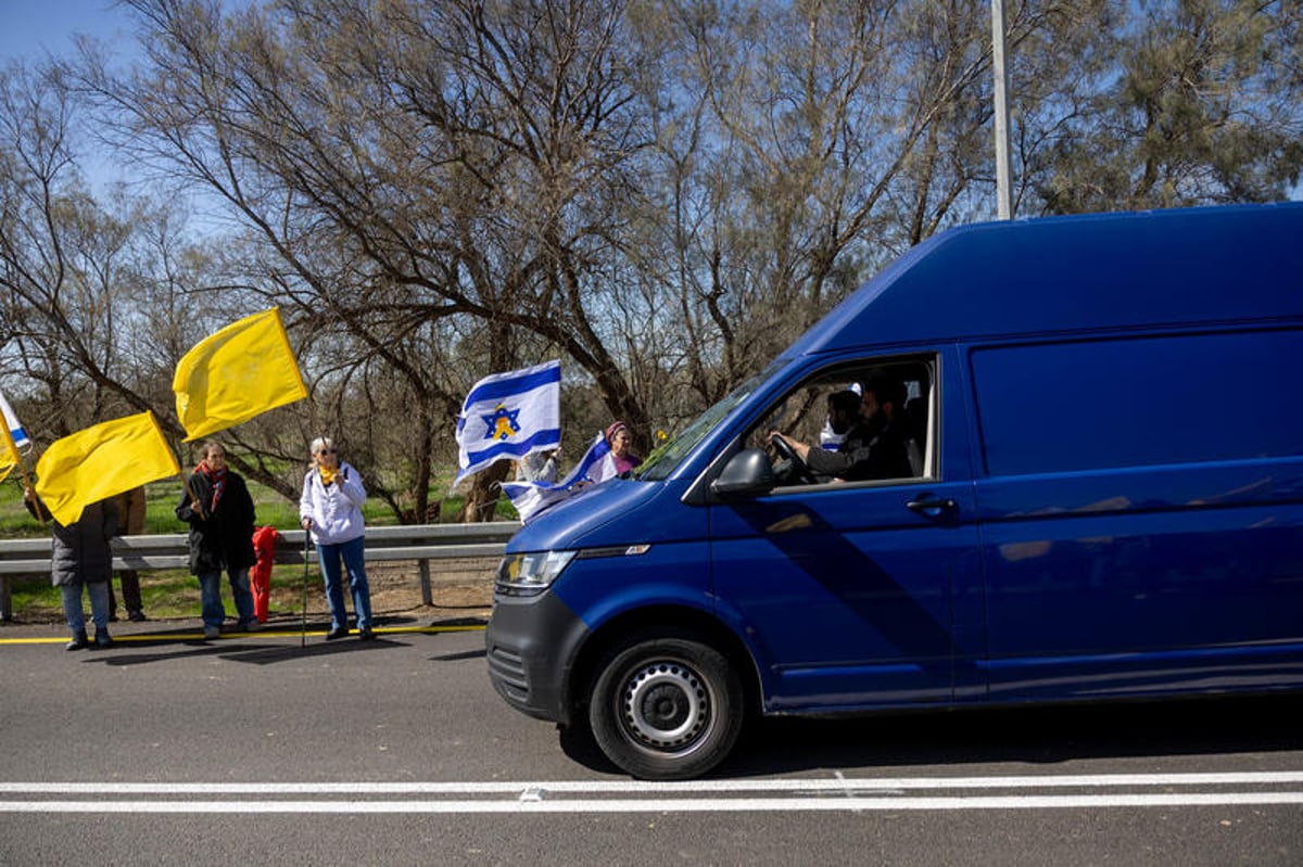 יוכבד ליפשיץ: "לחמנו לשלום וחטפנו מכה מהאנשים שלהם עזרנו" | הרצוג: "סליחה שנאלצת לעמוד לבד"