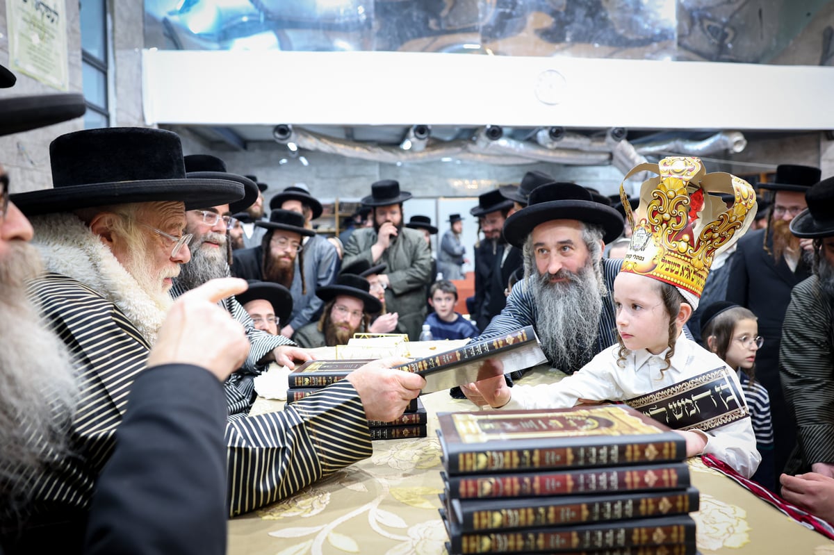 מסיבת חומש ב'תולדות אהרן' 