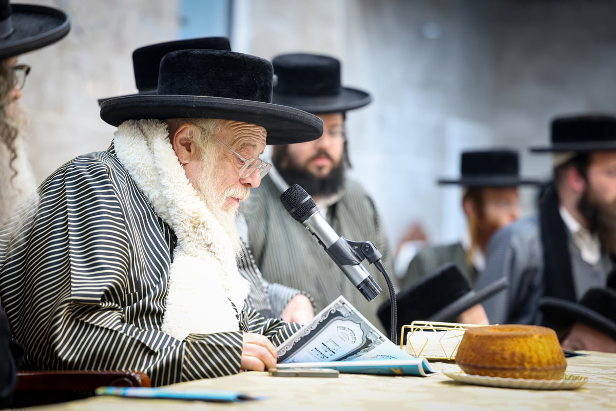 מסיבת חומש ב'תולדות אהרן' 