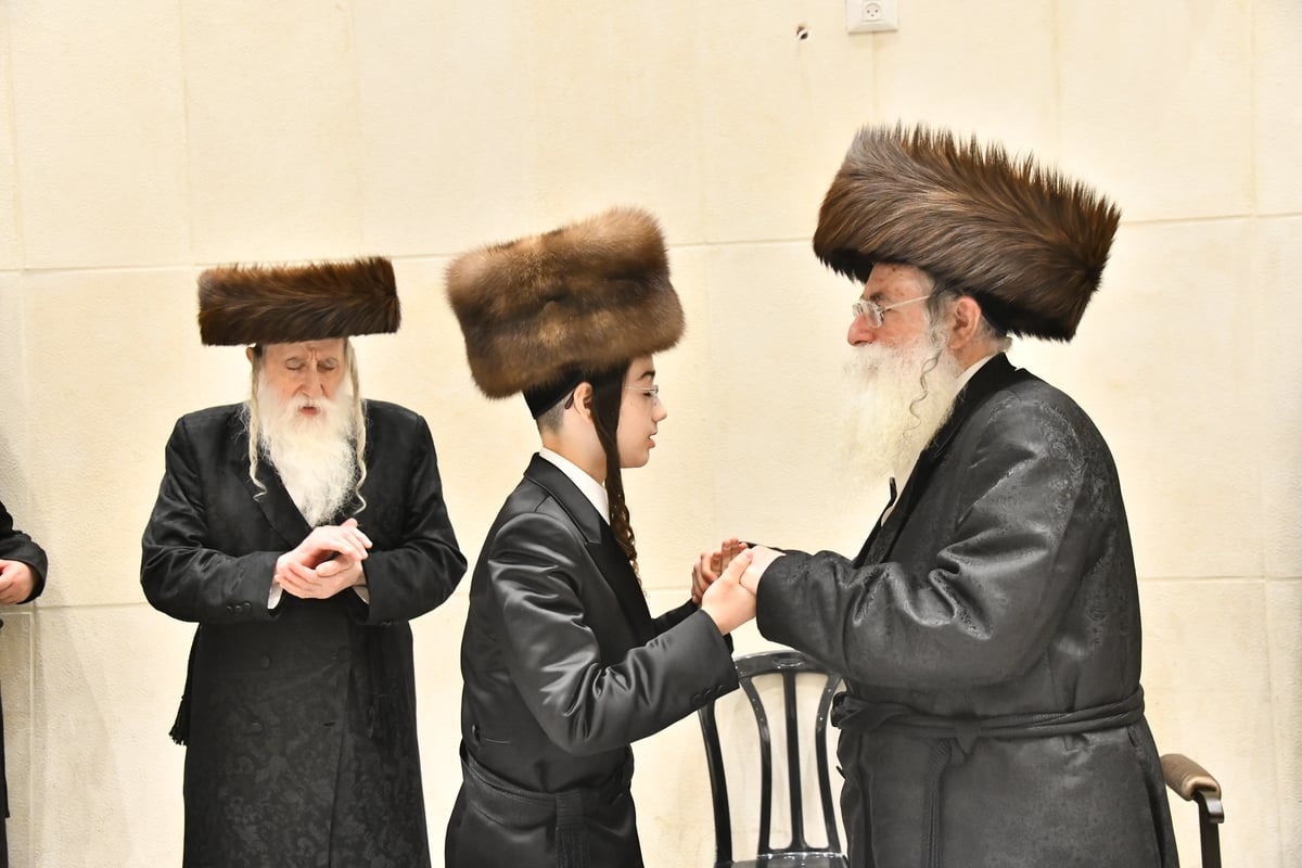 שמחת הבר מצווה בחצה"ק מכנובקא בעלזא - יארסלוב