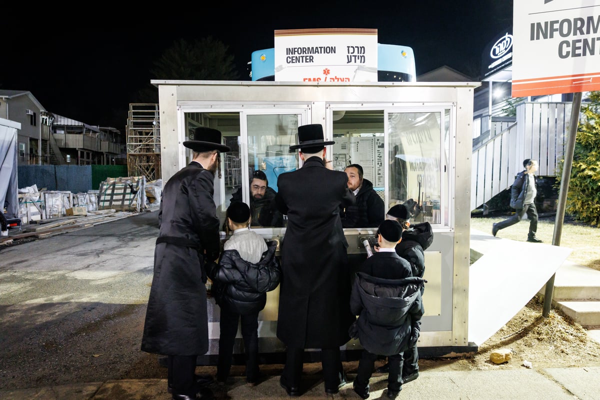 מעמד סיום כתיבת ספר תורה בחצה"ק סקווירא