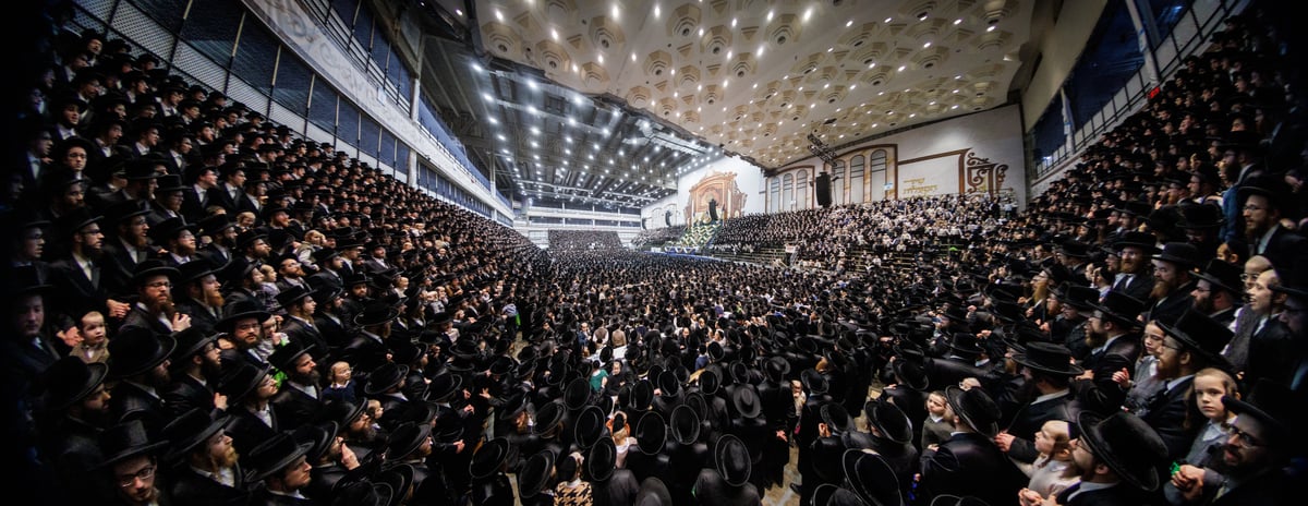 מעמד סיום כתיבת ספר תורה בחצה"ק סקווירא