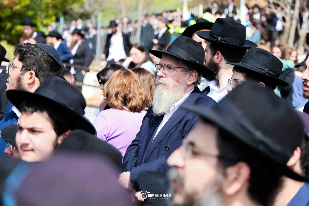 מסע הלוויית הגה"ח רבי יוסף יצחק ווילשאנסקי זצ"ל