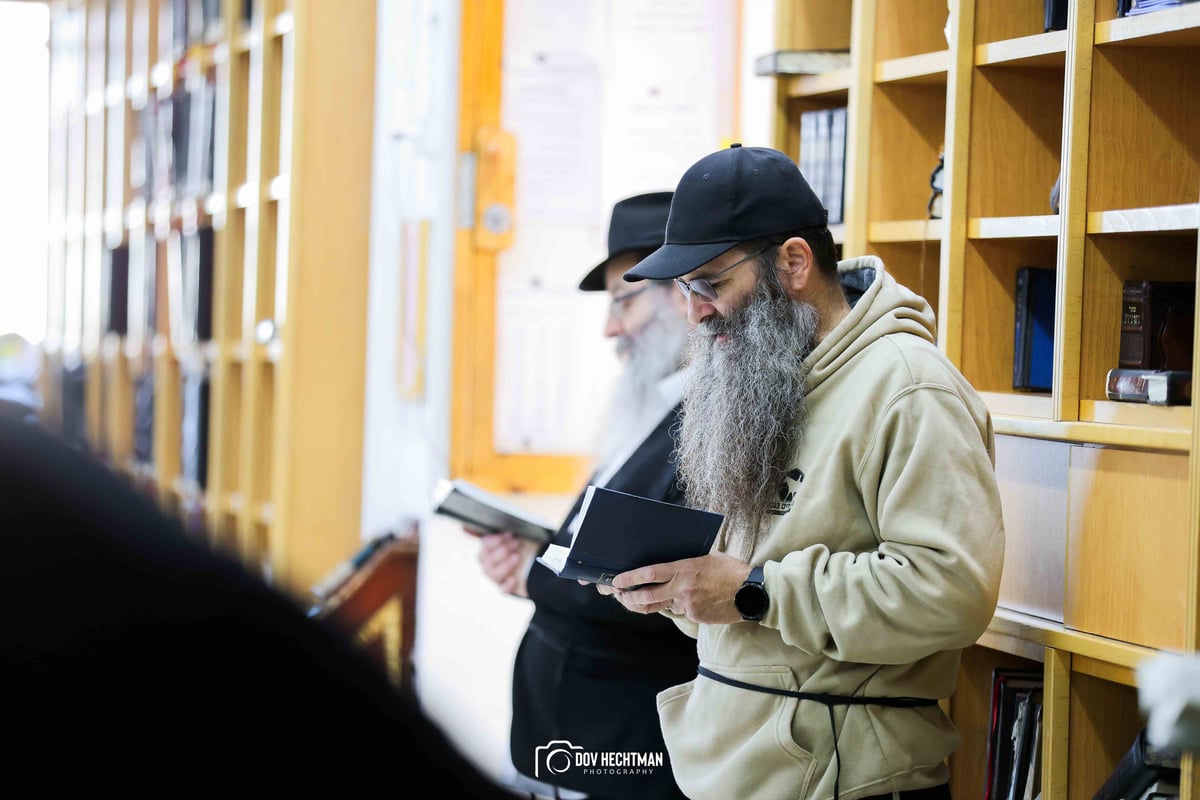 מסע הלוויית הגה"ח רבי יוסף יצחק ווילשאנסקי זצ"ל