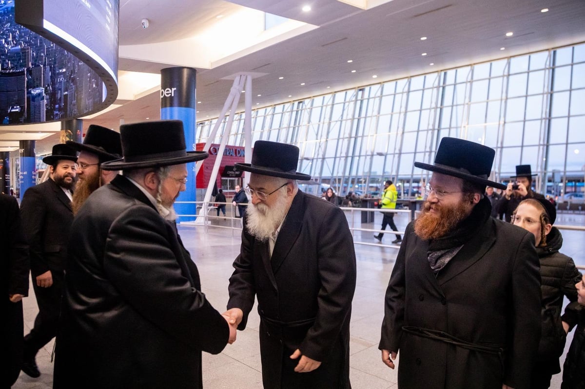 הרה"צ רבי אהרן מרדכי רוקח, שבת בבורו פארק