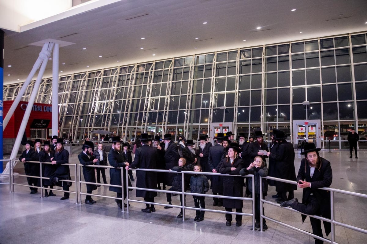 הרה"צ רבי אהרן מרדכי רוקח, שבת בבורו פארק