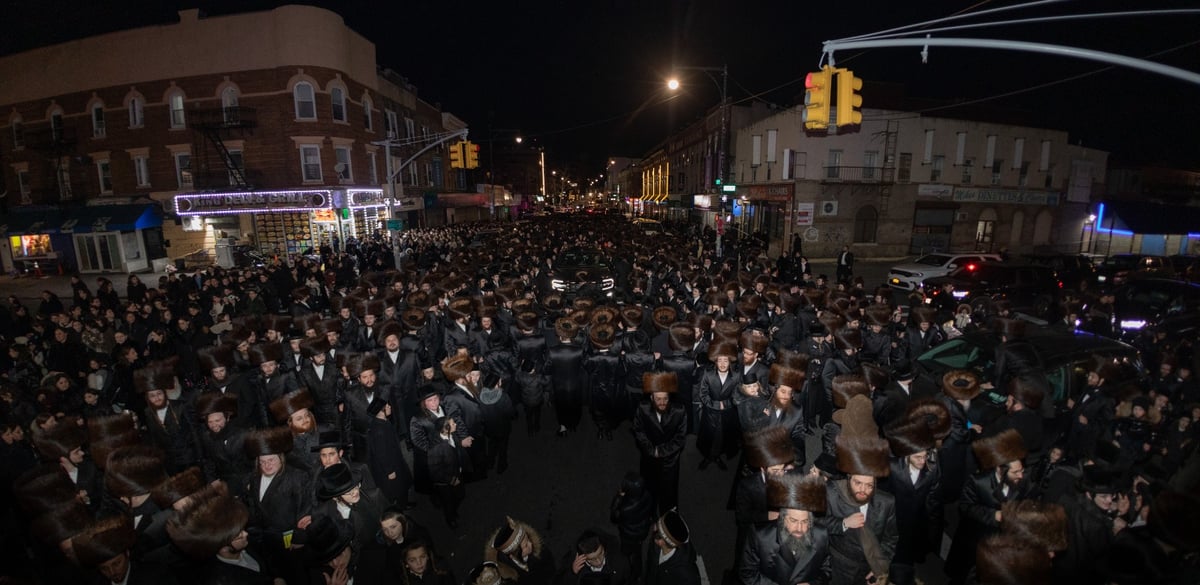 הרה"צ רבי אהרן מרדכי רוקח, שבת בבורו פארק