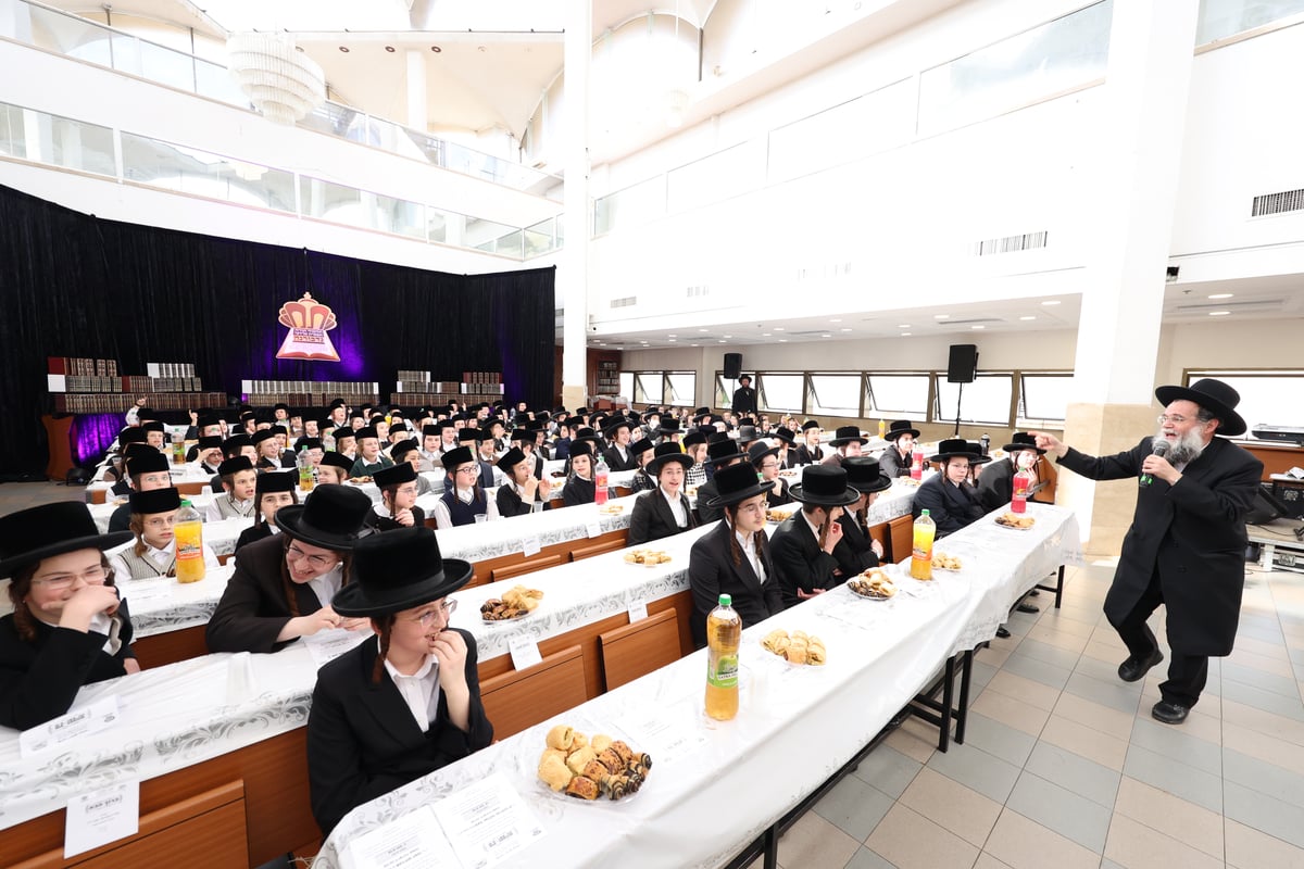 מעמד כבוד התורה בת"ת נדבורנה