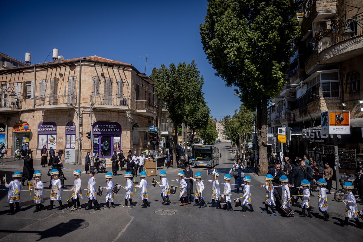 ילדי באיאן מחופשים לקראת פורים