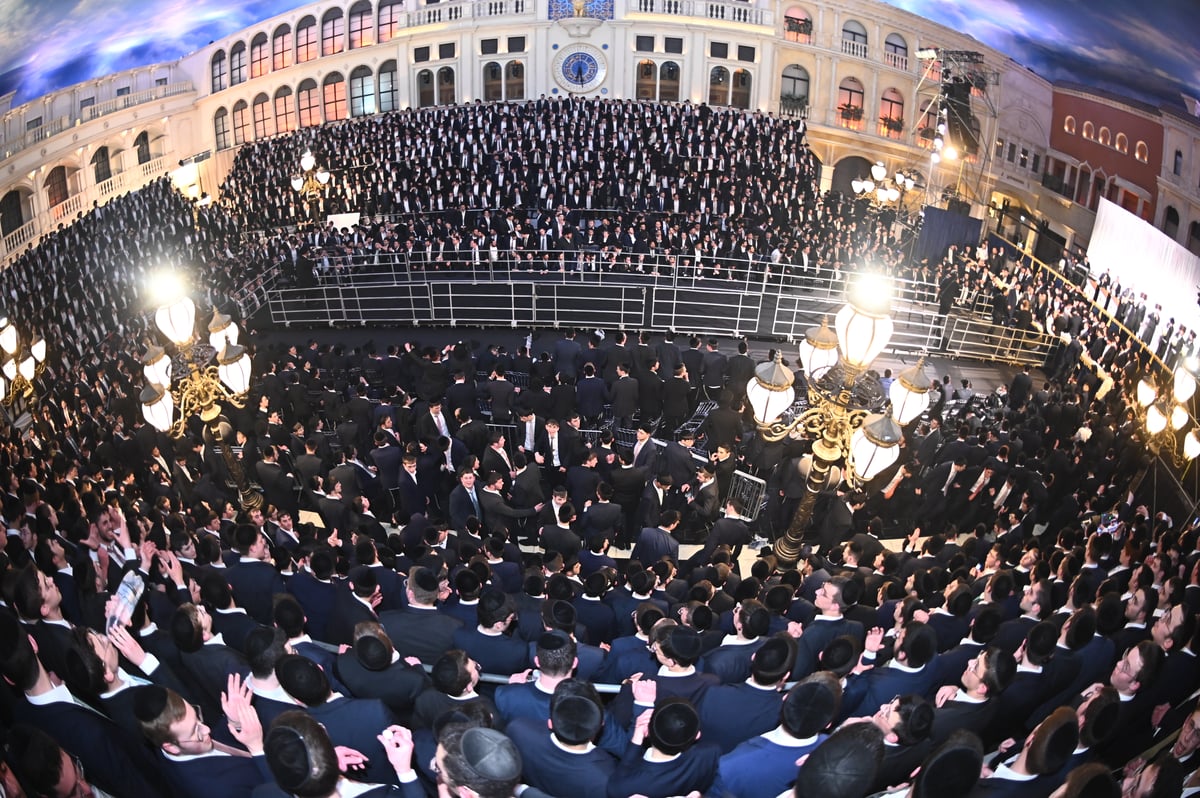 תיעוד ענק מחתונת בן הגרש"ב סורוצקין