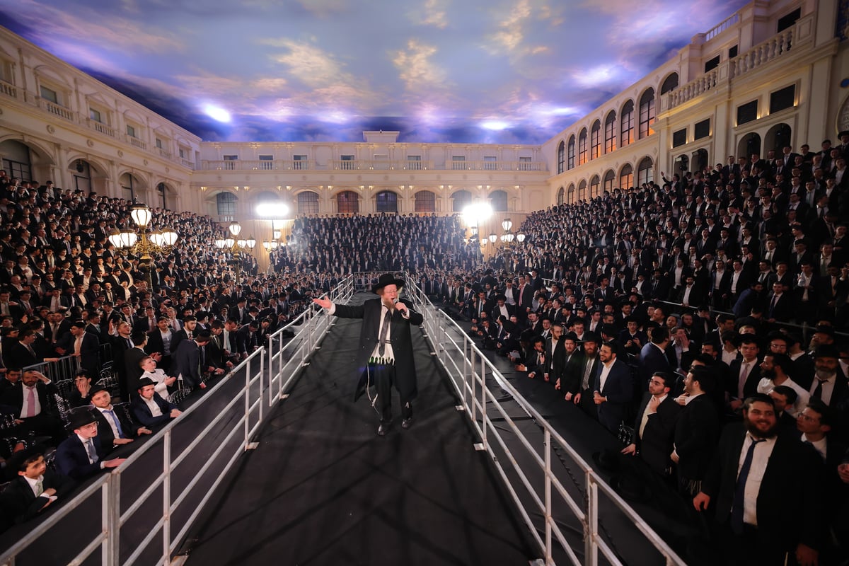 תיעוד ענק מחתונת בן הגרש"ב סורוצקין