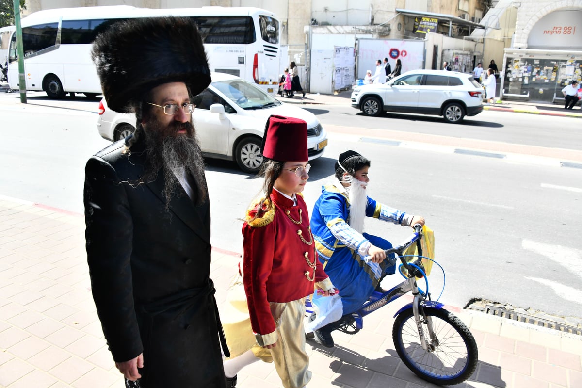 פורים תשפ"ה ברחובות בני ברק