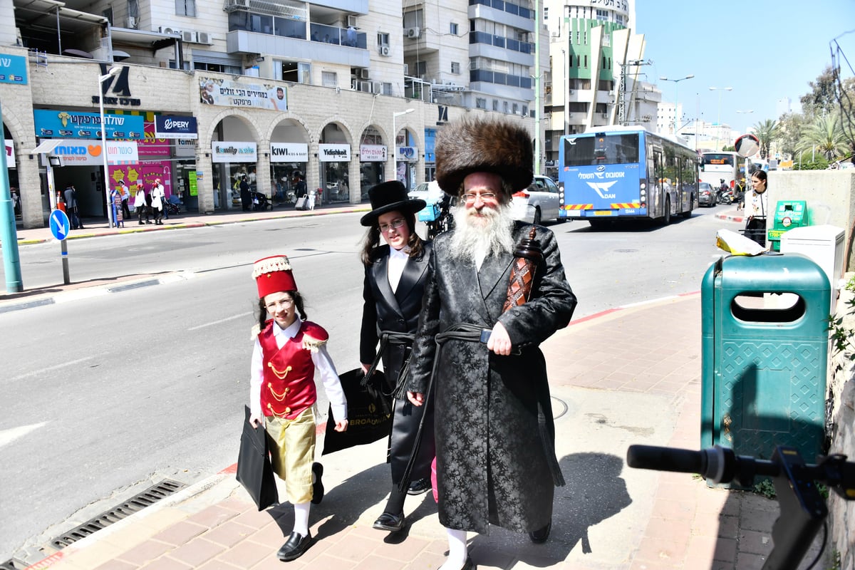 פורים תשפ"ה ברחובות בני ברק