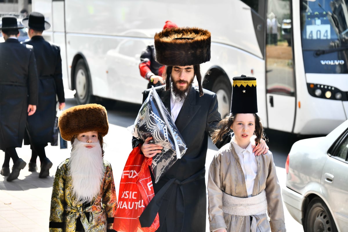 פורים תשפ"ה ברחובות בני ברק