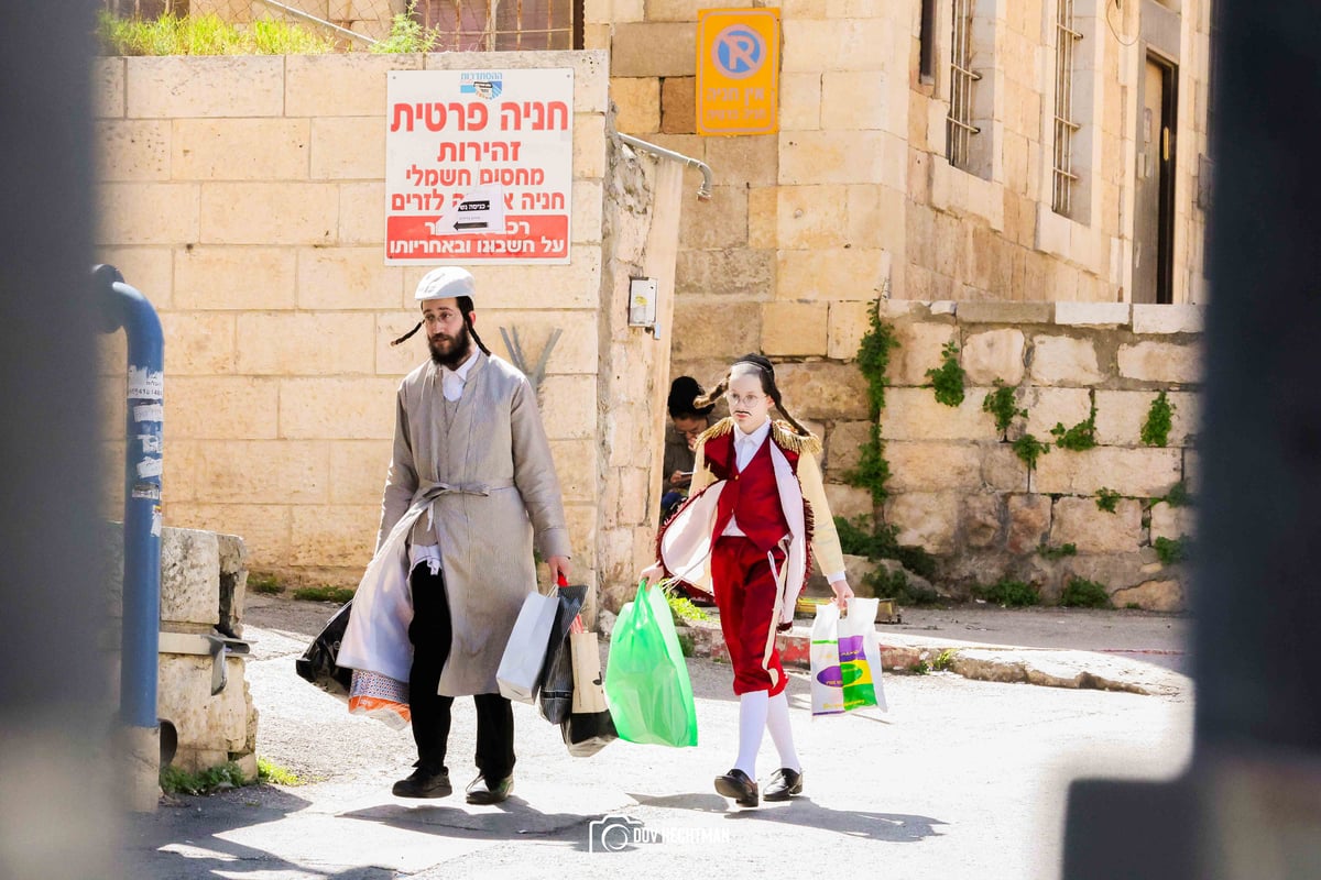 פורים תשפ"ה ברחובות ירושלים עיה"ק 