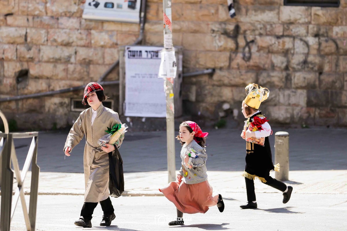 פורים תשפ"ה ברחובות ירושלים עיה"ק 