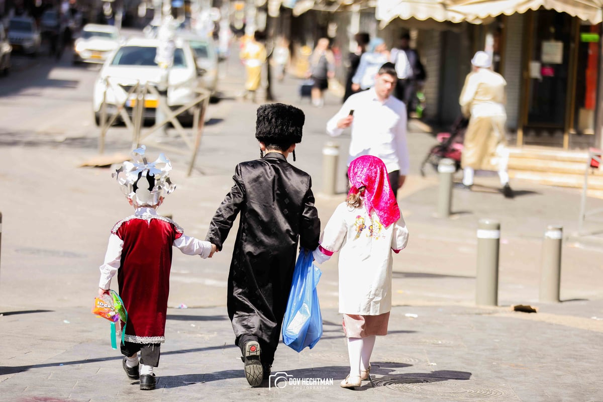 פורים תשפ"ה ברחובות ירושלים עיה"ק 