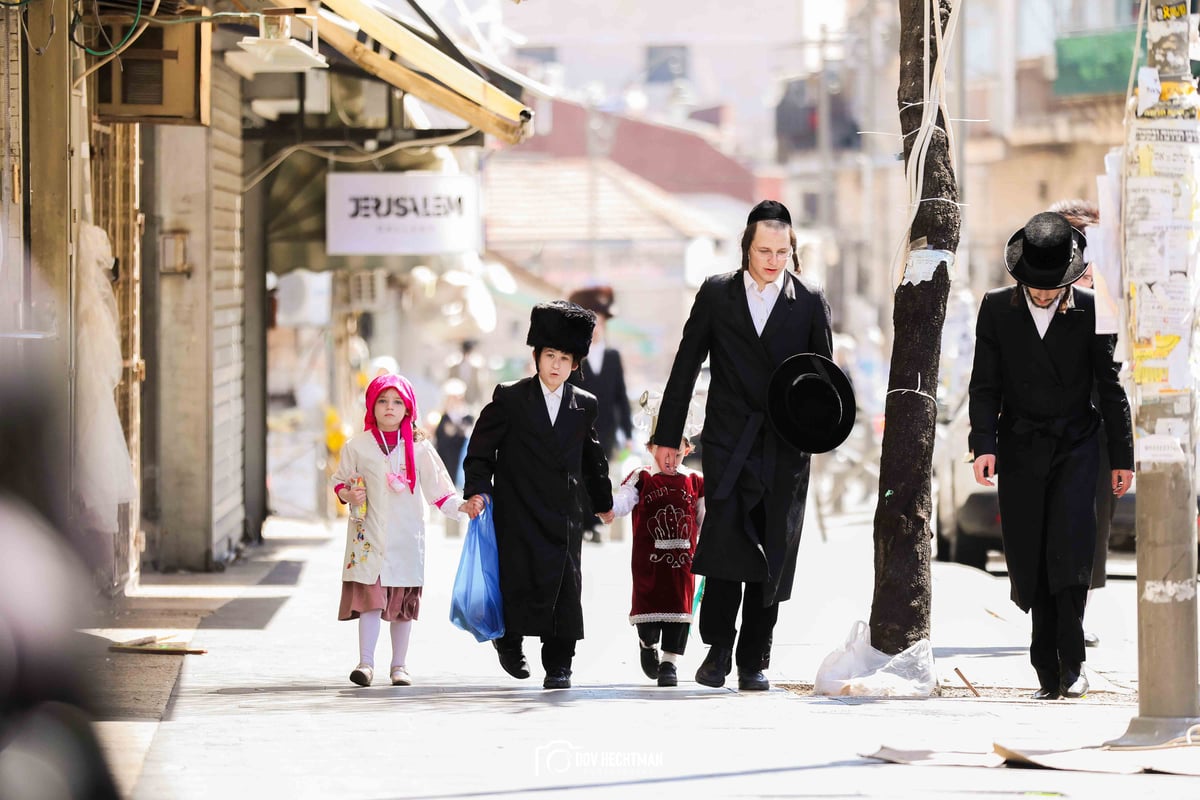 פורים תשפ"ה ברחובות ירושלים עיה"ק 