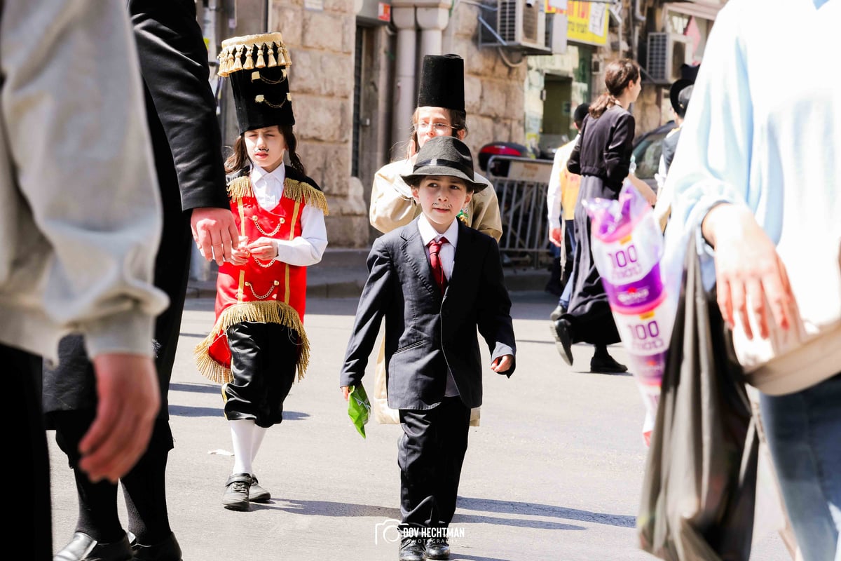 פורים תשפ"ה ברחובות ירושלים עיה"ק 