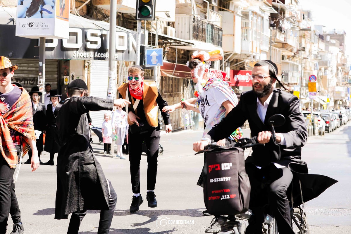 פורים תשפ"ה ברחובות ירושלים עיה"ק 