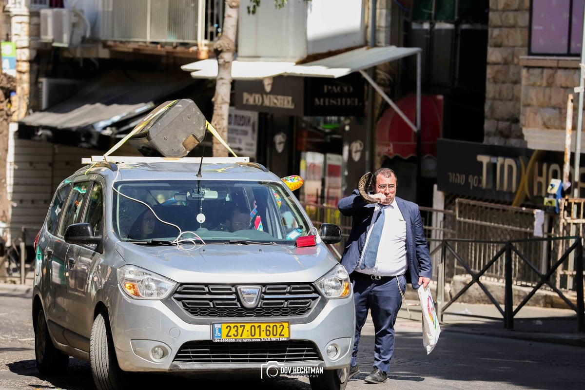 פורים תשפ"ה ברחובות ירושלים עיה"ק 