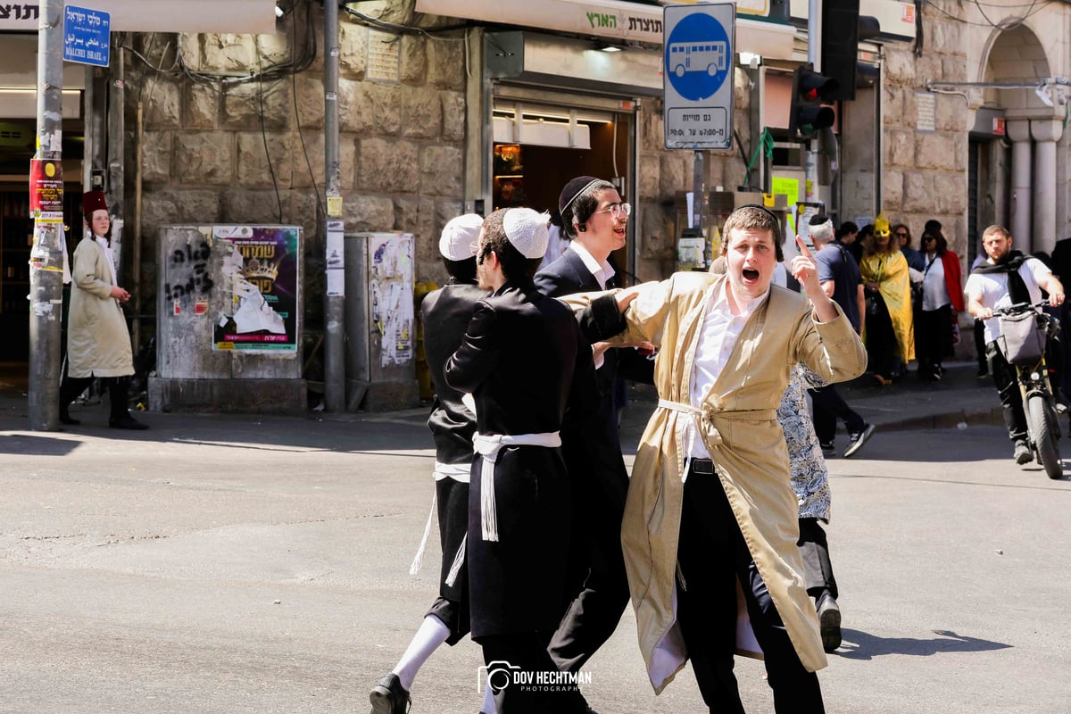 פורים תשפ"ה ברחובות ירושלים עיה"ק 