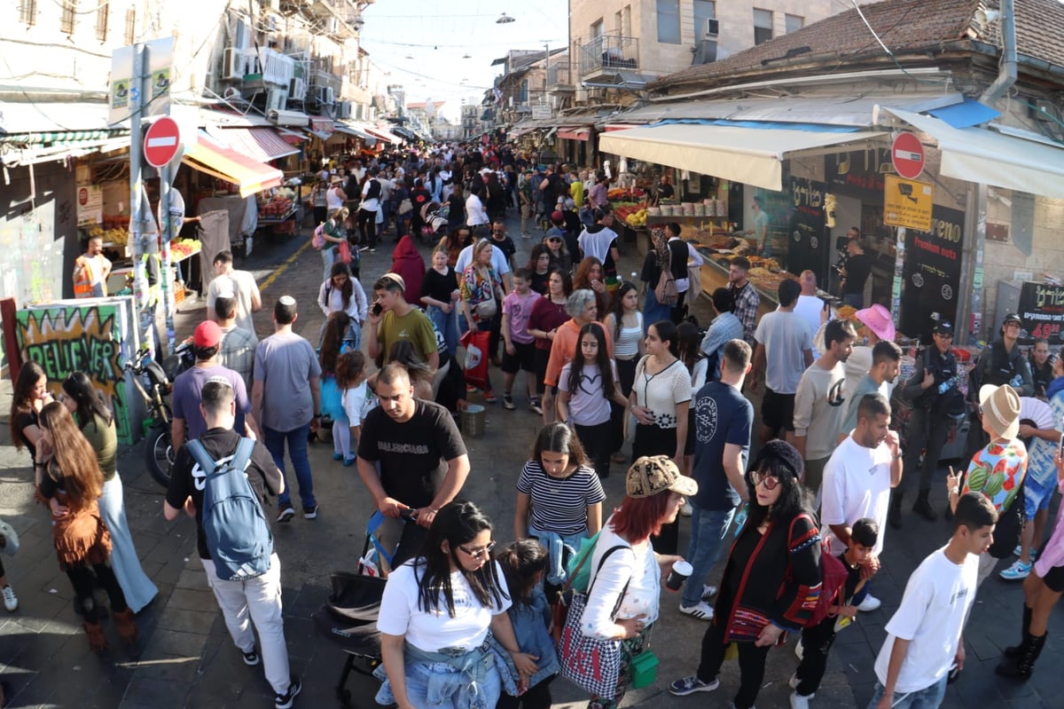 גלריית פורים מרהיבה