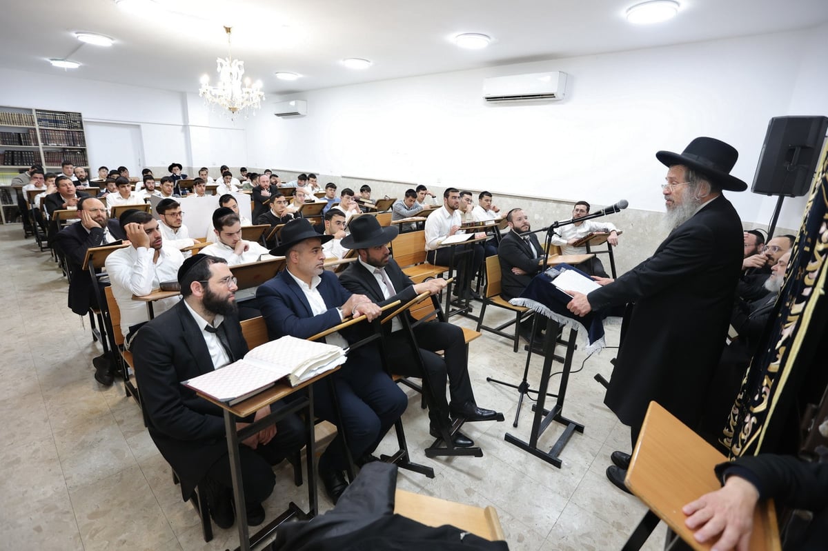 מעמד כבוד התורה בישיבת 'אהבת התורה' 