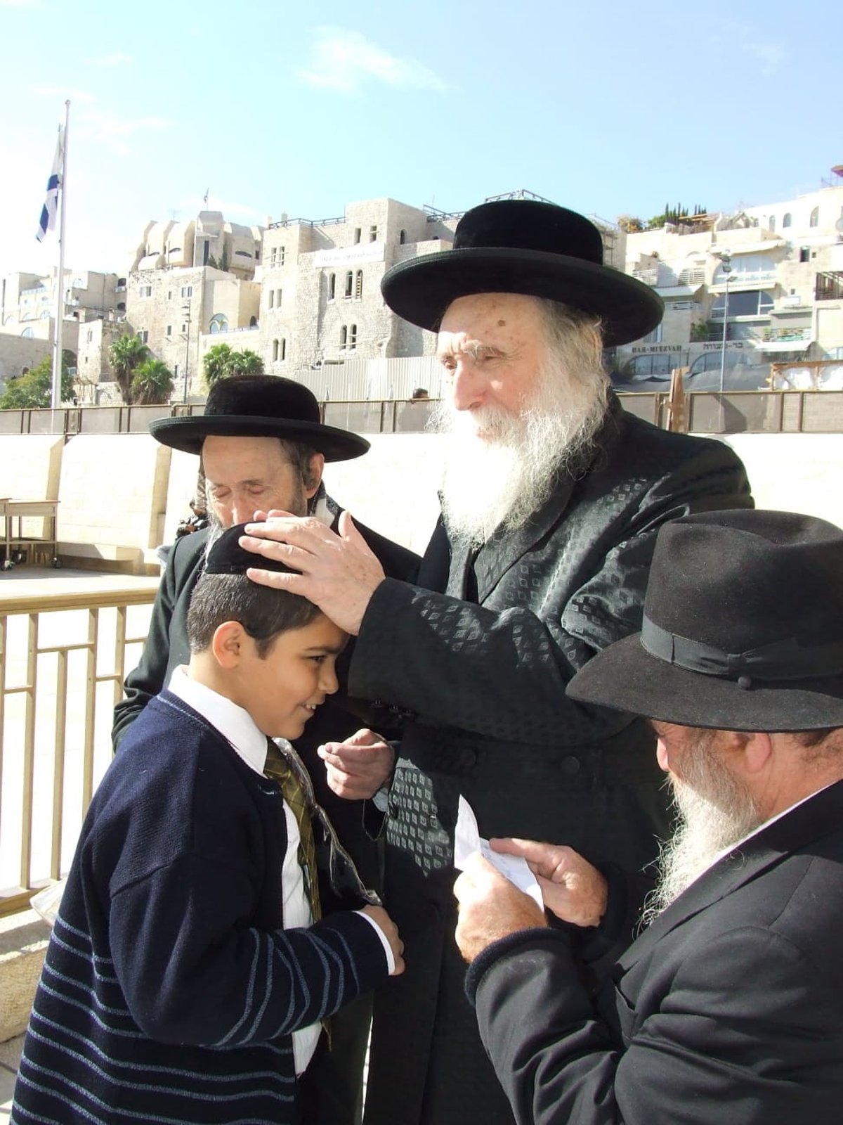 מראות חייו של הגה"צ רבי ישראל גרוסמן זצ"ל