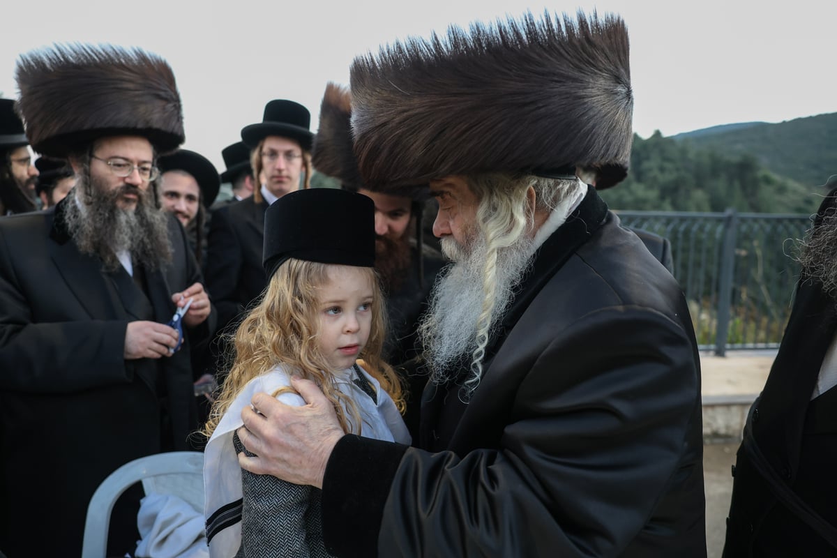 שמחת החלאקה לנין האדמו"ר מקרעטשניף י-ם