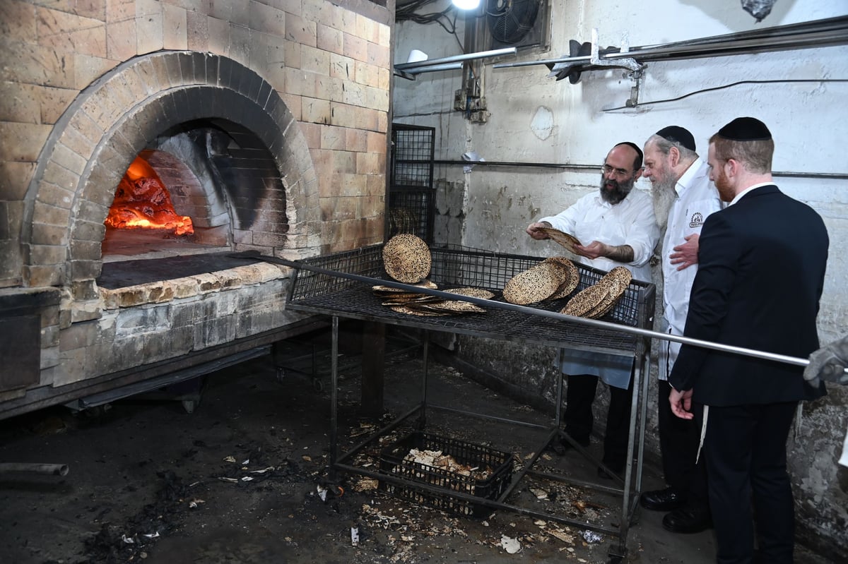 הגרמ"ש אדלשטיין באפיית מצות 