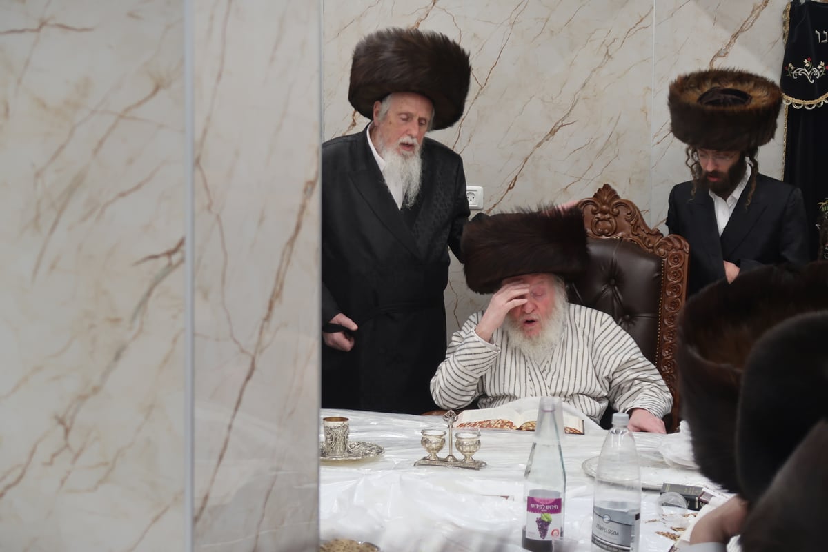 האדמו"ר מהרי"ד מלעלוב בטיש נעילת החג