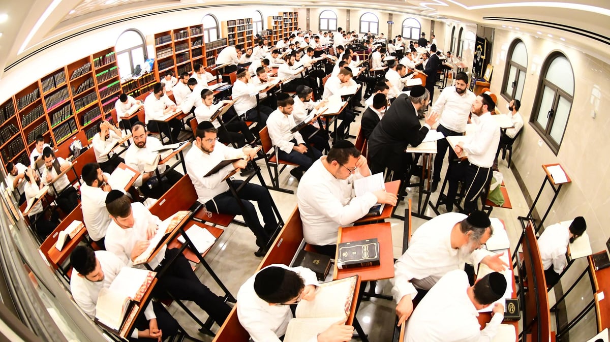 פתיחת זמן קיץ ברשת הכוללים של הגאון רבי עמרם פריד