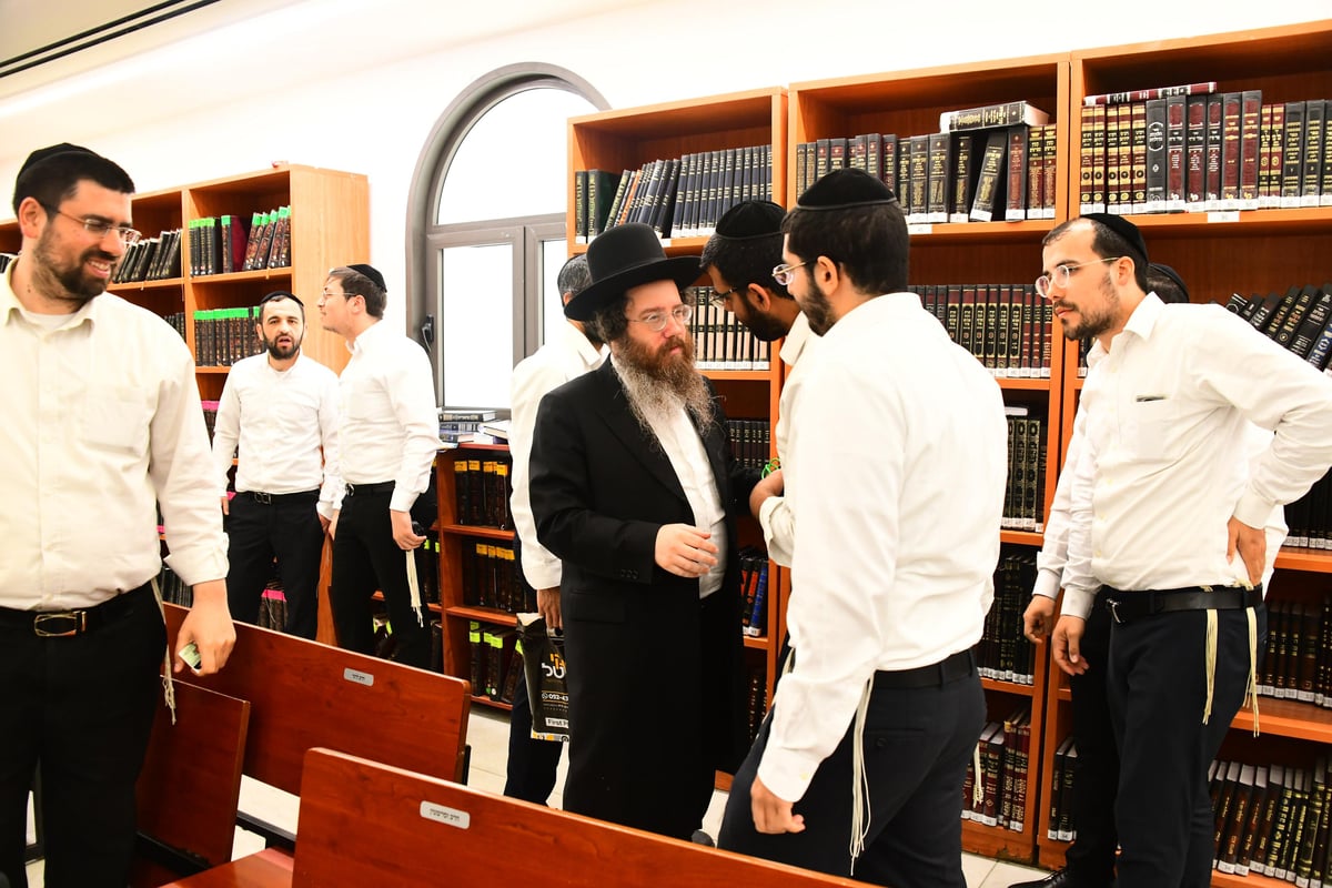 פתיחת זמן קיץ ברשת הכוללים של הגאון רבי עמרם פריד
