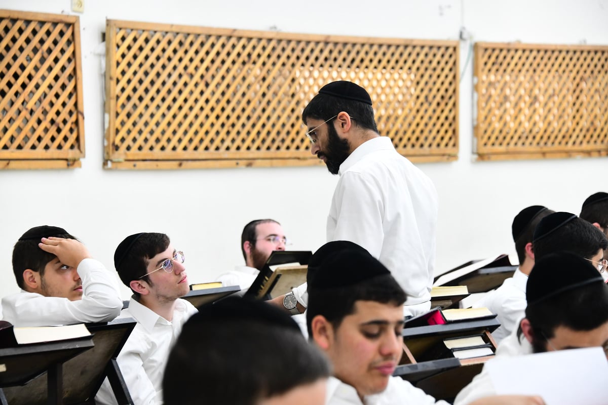 פתיחת הזמן בישיבת 'קריית מלך'