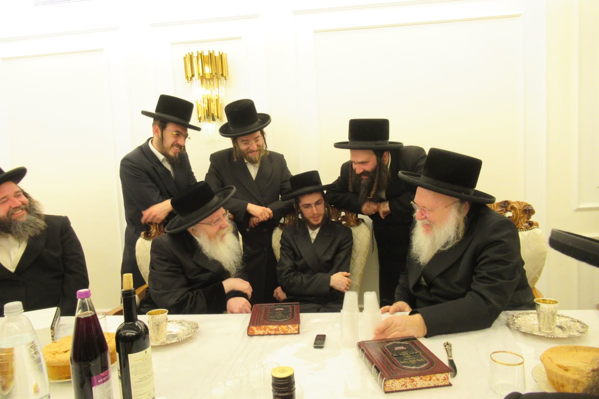 שמחת בית קרעטשניף קרית גת – קאמארנא