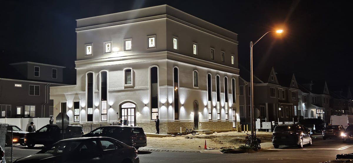 ביהמ"ד הגדול החדש דחסידי קוסען בלייקווד